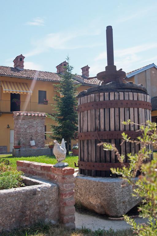 B&B Il Giarolo Cameriano Ngoại thất bức ảnh